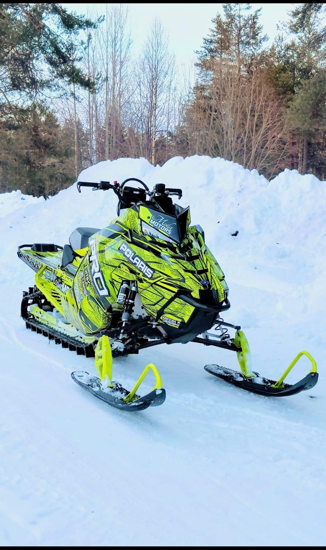 Custom Sled Wraps